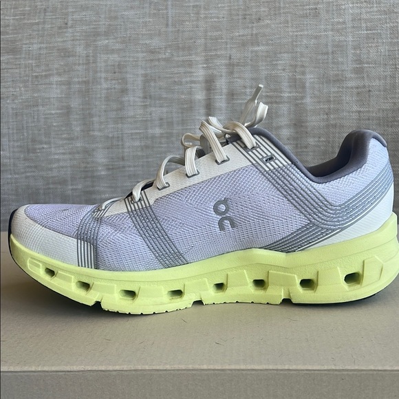 On Running Gray and Lime Sneakers - Picture 8 of 10